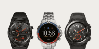 Smartwatch with speaker and mic