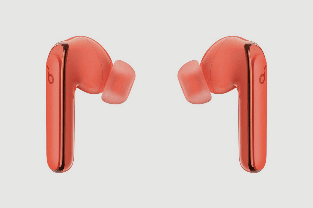 Wireless earbuds that can connect to multiple devices