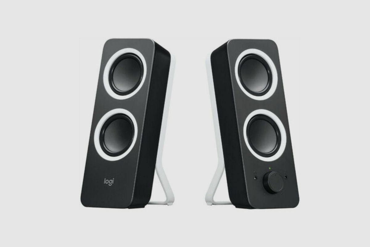 Logitech Z200 multimedia speakers