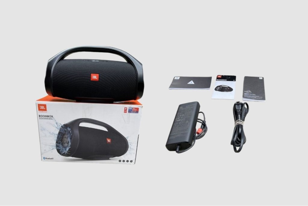 The Unboxing of JBL Boombox 2
