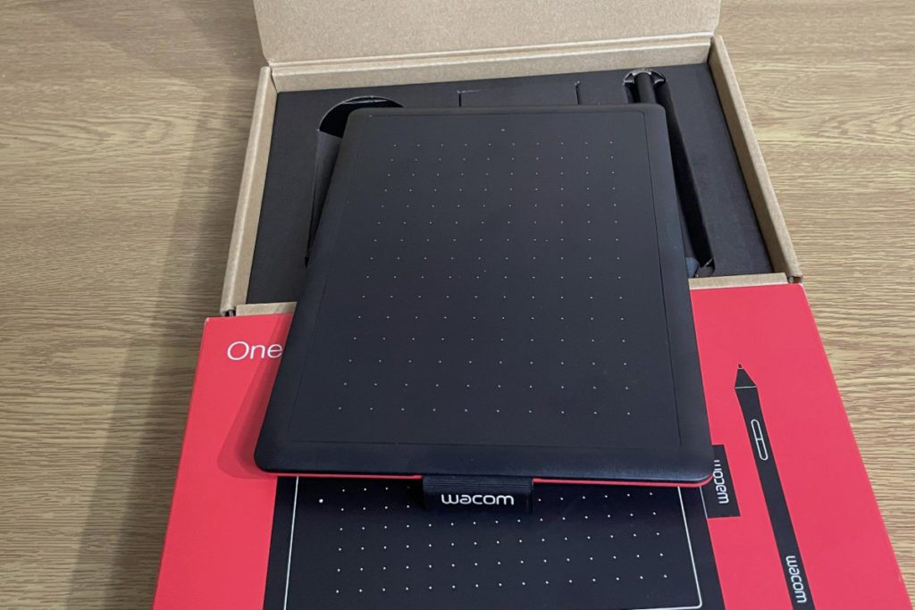Design of the One by Wacom Pen Tablet